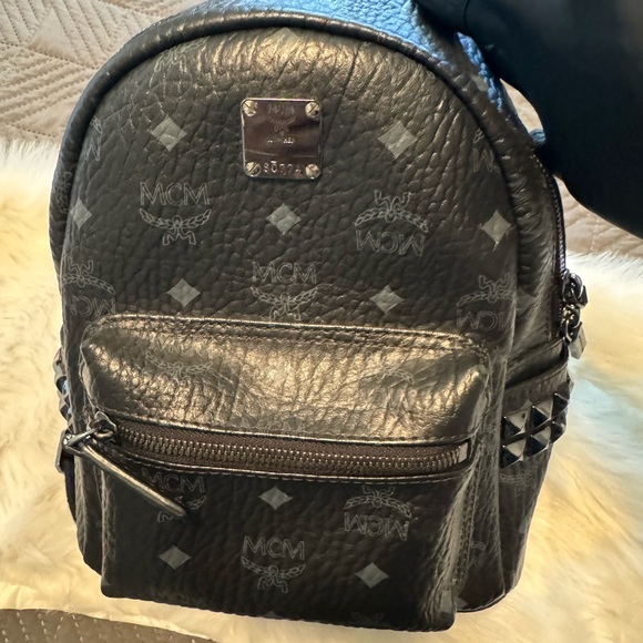 🔥SEND OFFER🔥MCM Black Textured Backpack with Logo - Picture 4 of 11